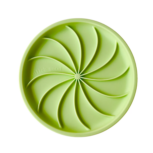 Wheelies lick mat | honeydew