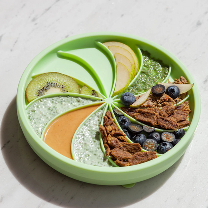 Wheelies lick mat | honeydew